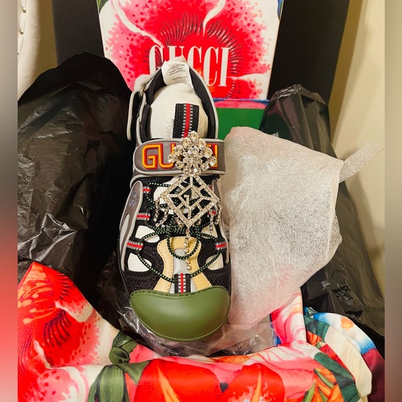 Gucci Shoes - 🔥🔥🔥Gucci Mesh Sandals 🩴 Size 8.5 (NEW)